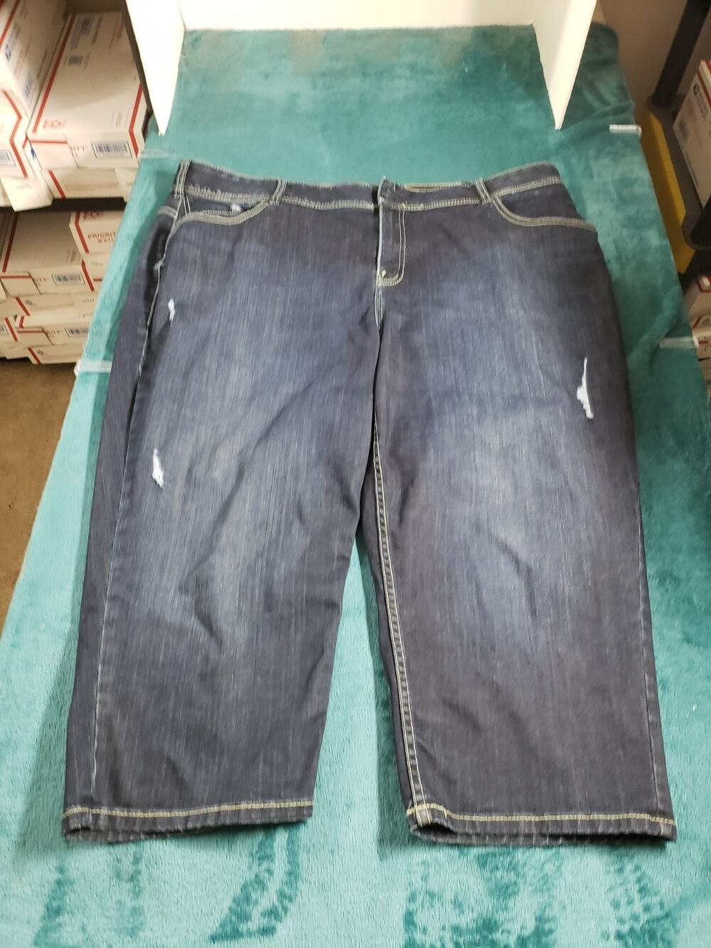 Lane Bryant Jeans Size 22 Women Blue Stretch Denim Ladies Mid Rise Capri